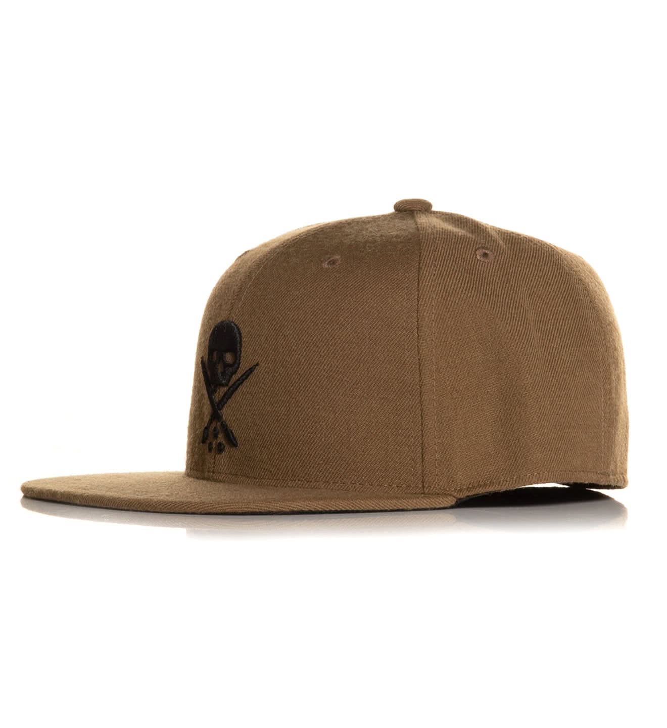 Badge Fitted Hat - Coffee -
