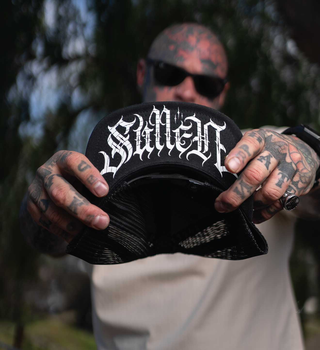 Hook Snapback