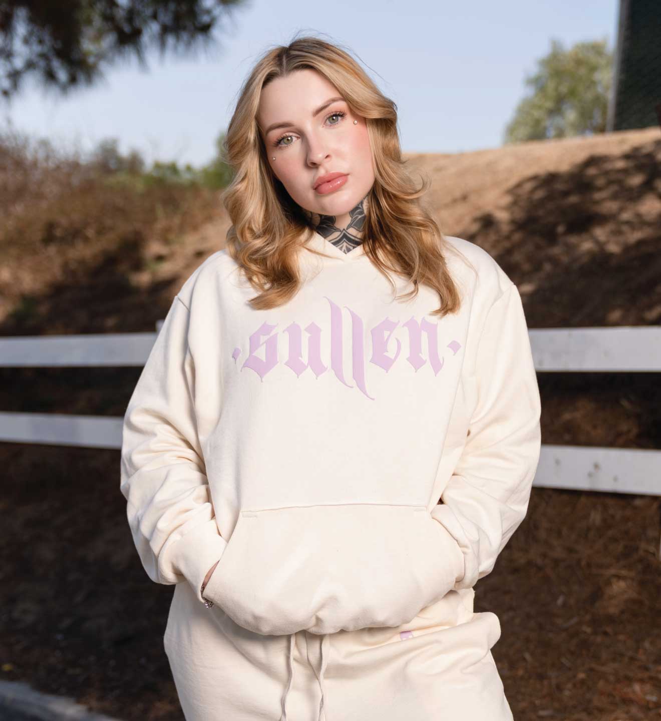 Angels Sweatshirt - Dark Ivy