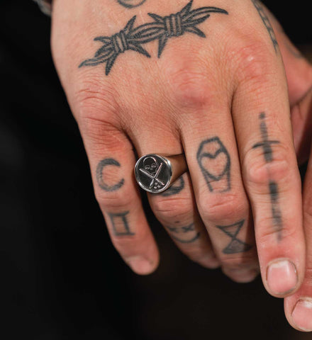 Badge Ring - Big