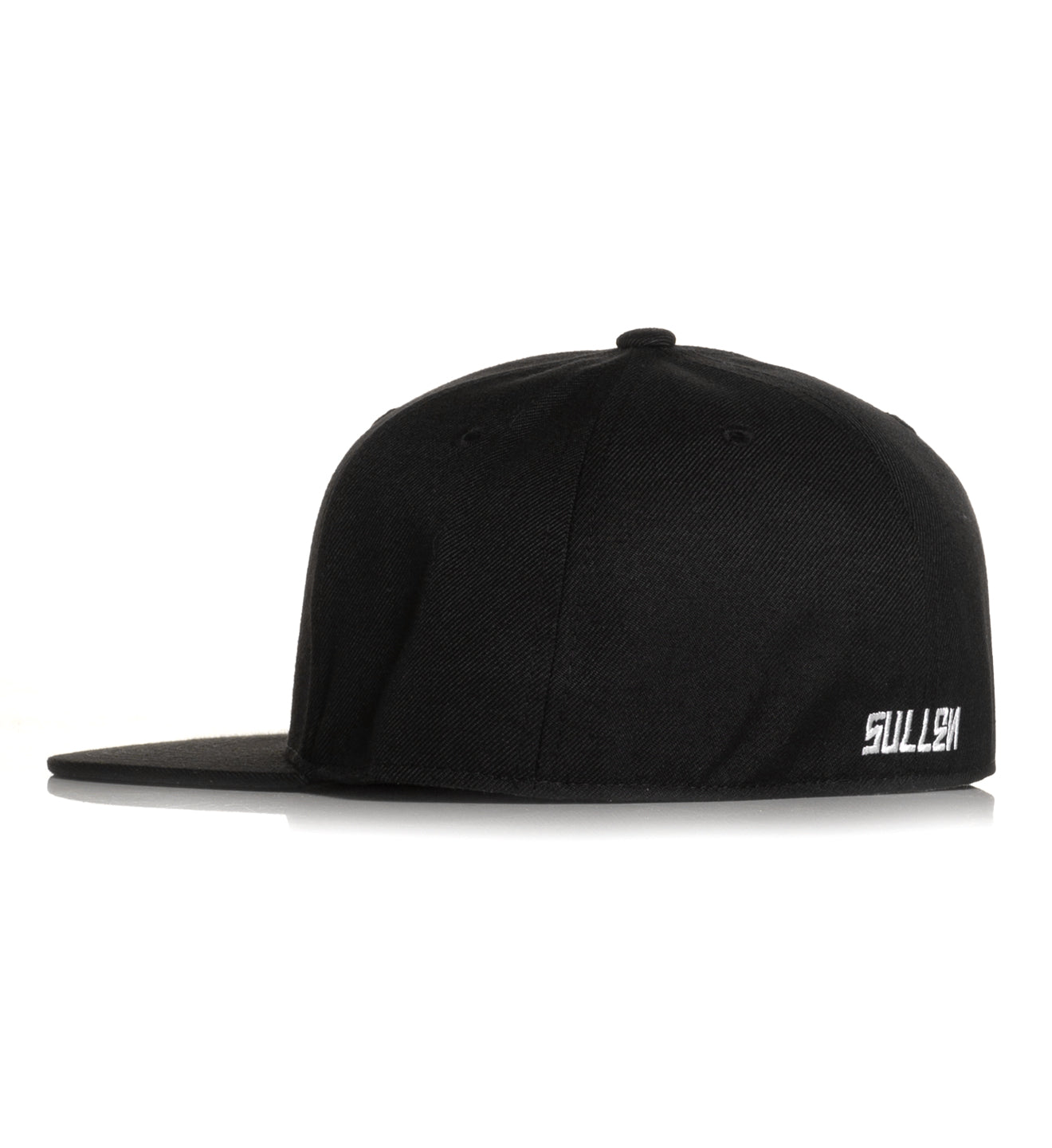 Badge Fitted Hat - Black