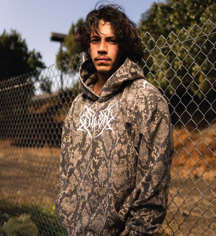 Rattled Hood