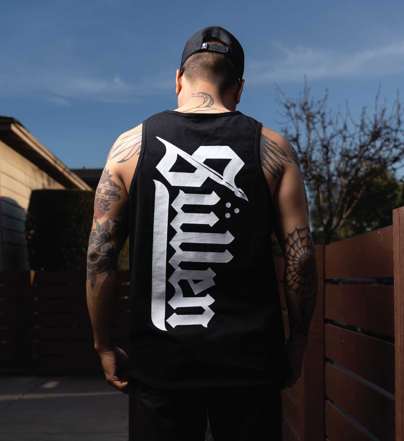 Bold Tank